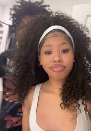 Hands Up Feat Younnmoh