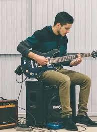 Down through the company's long history, a handful of fender guitars and amps have been paired together in what proved to be classic combinations. 7 Best Bluetooth Guitar Amps Going Wireless Is Easy