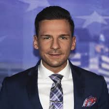 Brian Chojnacki's Instagram, Twitter & Facebook