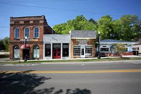Another View Of Springville S Main Street By Edouard Bruchac Starting At The Robinson Street Inters Springville National Register Of Historic Places Pell City