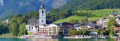 Der perfekte platz für alle die baden, segeln, supen etc. Wolfgangsee Info Das Info Portal Fur Den Wolfgangsee