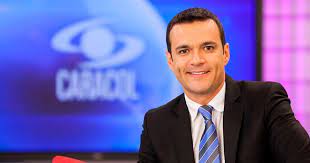 Uno de los presentadores más queridos de la televisión colombiana sin duda es juan diego alvira, de noticias caracol. Por Esta Razon Juan Diego Alvira Se Encuentra Ausente De Noticias Caracol