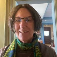 From Mainstream to MAGA