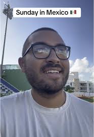 Sundays in Mexico 🇲🇽 #lifeinmexico #mexicotiktok #playadelcarmen