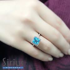 Pirlanta Ve Prenses Kesim Mavi Topaz Tasli Yuzuk Topaz Mavi Topaz Yuzuk Yuzuk