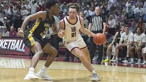 No. 3 Hampden-Sydney Defeats Visiting Randolph 78-68