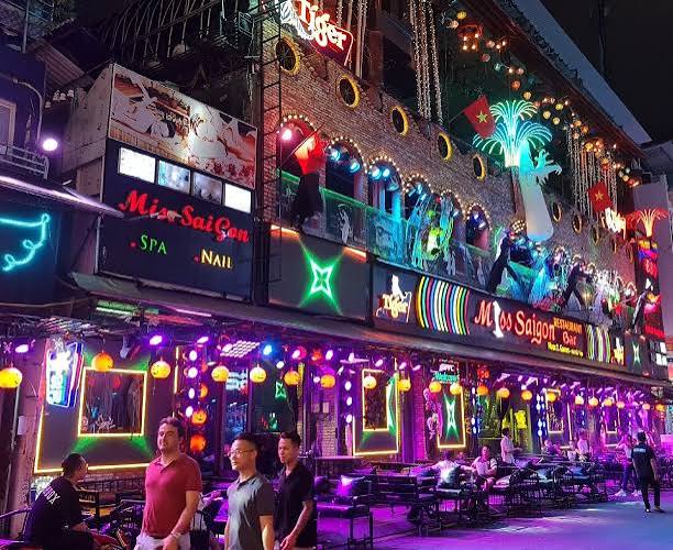 Quán Miss Saigon Pub, Thành phố Hồ Chí Minh - Đánh giá về nhà hàng - Tripadvisor