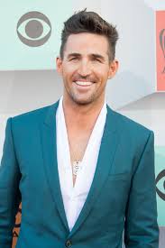 Mexican singer anahi, a former member of the latin pop group rbd, has been regarded as one of the sexiest latin music stars of today because of her brazilian singer paula fernandes is one of today's most popular female stars from her country and has recently taken part in the recording of the. Hottest Men In Country Music Gallery Wonderwall Com