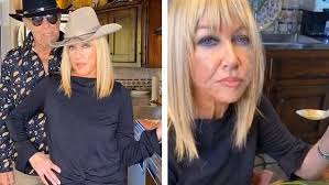 Suzanne Somers, 73, and Alan Hamel, 84, dress as cowboys