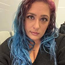 My beautiful amazing lovely people… no 😭 this is nasty 🥹 tasted like  coconut milk had a baby with gasoline ☺️🔫 to each they're own… but  personally I heavily dislike.