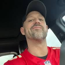 Derrick Bachman (@derricklbachman) • Threads, Say more