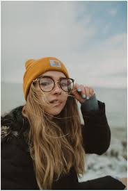 Canon 24mm F 1 4 Ii Lens Review Tressa Wixom Photography Winter Portraits Blonde Photography Portrait Photography Poses