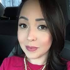 Elizabeth Nobrega's Instagram, Twitter & Facebook