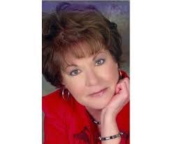 Eliza Payne's Instagram, Twitter & Facebook