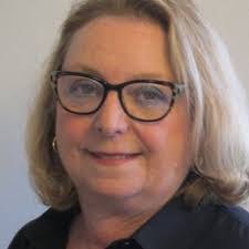 Barbara Selvey's Instagram, Twitter & Facebook