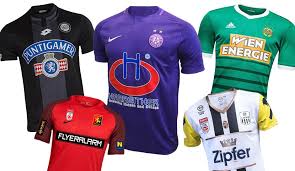 Das neue heimtrikot von schalke 04 wirkt mit weißem kragen etwas nostalgisch. Die Trikotpreise Der Osterreichischen Bundesliga Stolze Preise In Der Hauptstadt Seite 1