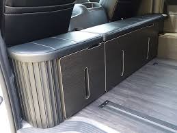 ハイエース200系ワゴン オットマンタイプ 後ろ向きシート 収納時 ハイエース 内装 ハイエース ハイエース 収納