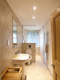 Smart Platzierung Schmalen Badezimmer Ideen Blaumobel Info Schmale Badezimmer Houzz Smart Platzierung Schmal In 2020 Schmales Badezimmer Badezimmerideen Badezimmer