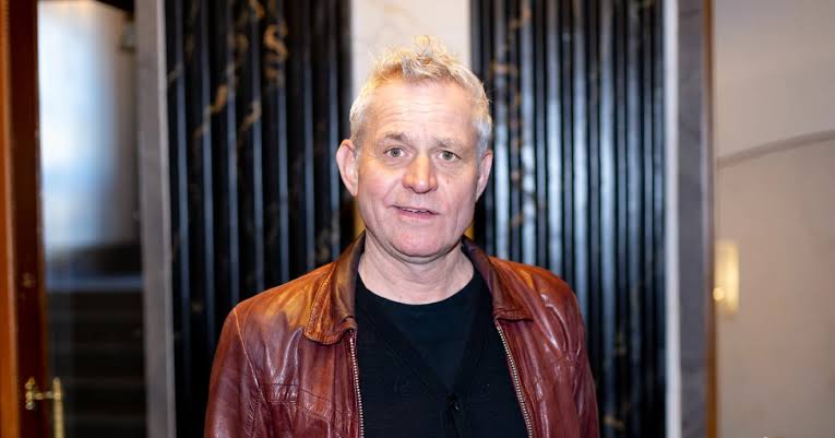 Rickard Olssons ekonomiska problem - kan inte möta exfruns krav | Svensk  Damtidning