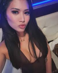 😗 baby Natasha puckers up