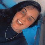 Anna Cureton's Instagram, Twitter & Facebook