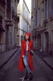Manteau rouge en fourrure synthétique mango, 119,99€ news essentielles tendance mode lifestyle Epingle Sur Mes Looks Automne Hiver 2017 2018
