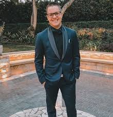 After first being diagnosed with the disease back in 2017, ruffo revealed in november that his cancer had returned following a week of seizures and excruciating headaches. Home And Away S Johnny Ruffo Celebrates Beating Cancer By Sharing Snap Of Tumour Mirror Online