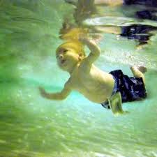 In 2016, spencer marked the 25th anniversary of 'nevermind' by recreating the cover at rose bowl aquatics center in pasadena, california with photographer john chapple. Fresh Take On Iconic Album Covers To Help Acorns Hospice Worcester News