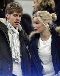 Sebastian Vettel Girlfriend In 2021 Rennsport Rennen Sport