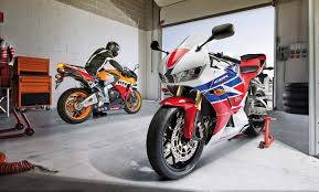 The top recommended honda cbr600rr mods and upgrades from actual cbr600rr owners complete with customer reviews. More Photos Of The 2013 Honda Cbr600rr Asphalt Rubber