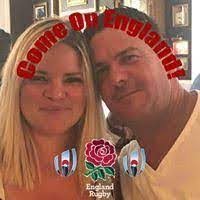 Kerri Rundle's Instagram, Twitter & Facebook