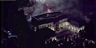 As of 2019, his net worth is approximately $120 million. Drake Gives Tour Of Decadent Toronto Mansion In New Music Video People Com