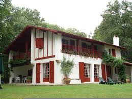 Delavaud Gracy Sare Terre Et Cote Basques Maison Basque Jolie Maison Maison