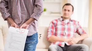 Apabila anda sedang bertengkar atau berseteru dengan salah satu anggota keluarga di rumah. Si Kecil Terima Rapor Ini 4 Cara Bijak Untuk Menghadapinya Orami