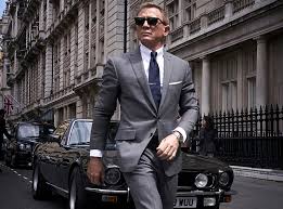 Luxury department store neiman marcus has unveiled their 2019 fantasy gift guide, the 93rd edition of the christmas book. Daniel Craig Films With The Aston Martin V8 James Bond 007