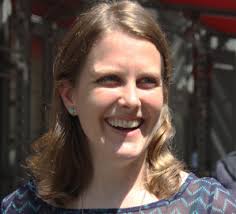 Amanda Hickman's Instagram, Twitter & Facebook