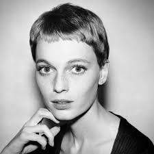 Still blocked... Mia 💙 #miafarrow #look #1960s ph #bettmann #mood #shadow  #eyes #makeup #hair #style #elegance #cool #pose #glamour #actress  #attitude #blackandwhite #bw_lover #bw #bwphotography #bw_perfect  #instamood #instacool #glam