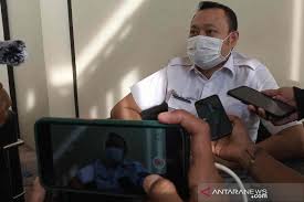 Disini saya menggunakan receiver skybox a1. Anggota Tertular Covid 19 Gedung Kantor Dprd Cirebon Tutup Antara News