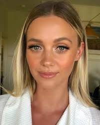 Elise Barr-Klouman (barrklouman)