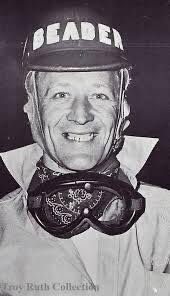 Does anybody know whatever happened to Ross Fenstermaker not sure if that's  spelled right￼