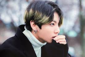 Read 10000 hours by jeon jungkook bts (cover) from the story lyrics [ one shot! Bts S Jungkook Releases Cover Of 10000 Hours Dan Shay And Justin Bieber Starbiz Net