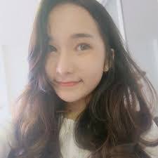 Nora Watts's Instagram, Twitter & Facebook