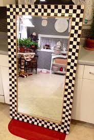 Pin By Pinar Taylan On Hand Painted Black White Painted Furniture Rustic Wall Decor Deco Furniture