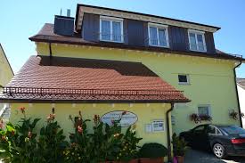 Outside the resort, 1.8 km from the centre of meersburg, in a sunny, elevated position on a slope, 800 m from the. Fewo Mit Seesicht Ferienwohnung In Meersburg Am Bodensee