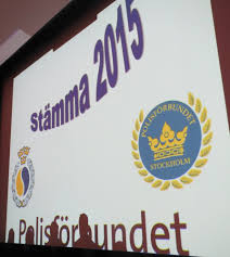 The revised corporate identity manual is seen here: Forsta Stamman I Polisfacket Region Stockholm Blaljus