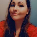 Karla Tingley's Instagram, Twitter & Facebook