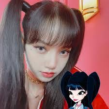 Lisa Musa's Instagram, Twitter & Facebook