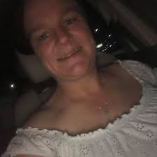 WomanCrushWednesday Rosalinda “Linda” and her twin sister Clotilde were  born