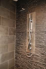 Dieses badezimmer, das in (meinem) unvollendetem zuhause zu sehen ist, wird sie sicher von der angst vor schwarz und der angst vor mustern heilen. Badezimmer In Basalt Und Schiefer Modern Badezimmer Sonstige Von Frank Erbel Mosaik Houzz