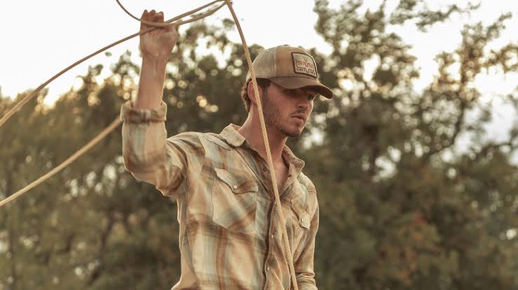 Why Garrett From The Yellowstone Spin-Off Marshals Looks So Familiar - AOL